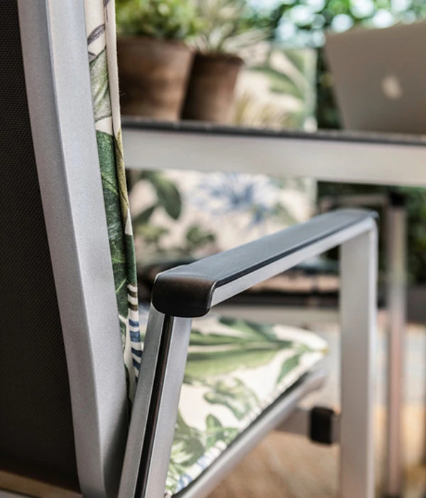 MWH Alu-Stapelsessel Elements 5 MWH Alu-Stapelsessel Elements – Bild 5