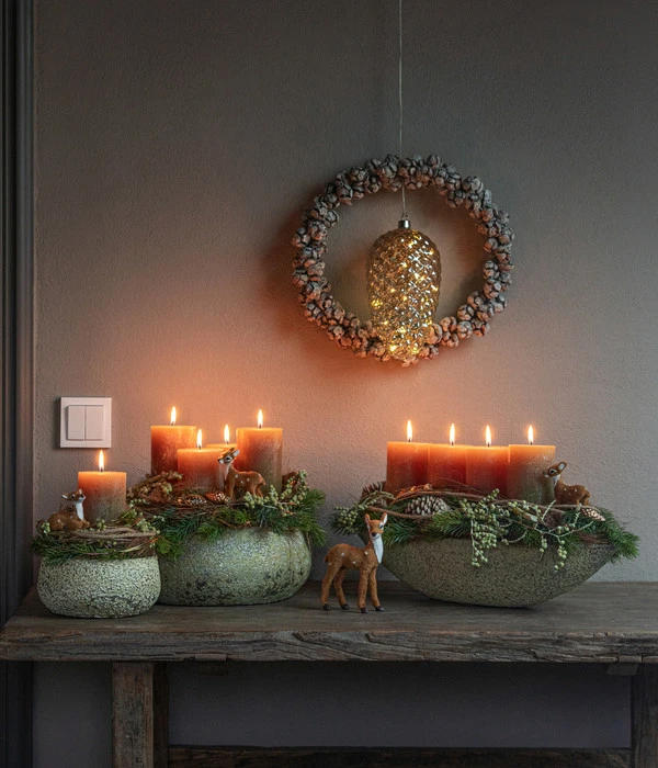 Adventsgesteck Ebony, Ca. Ø33/H26 Cm 2 Adventsgesteck Ebony, Ca. Ø33/H26 Cm – Bild 2